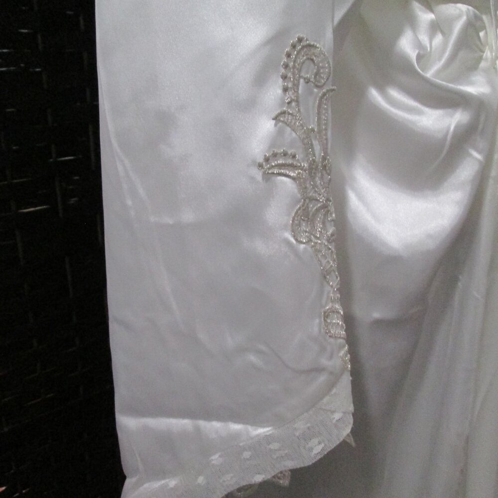 Bridal by Flora Nikrooz Satin Stella Robe 3X NWT - Picture 10 of 11